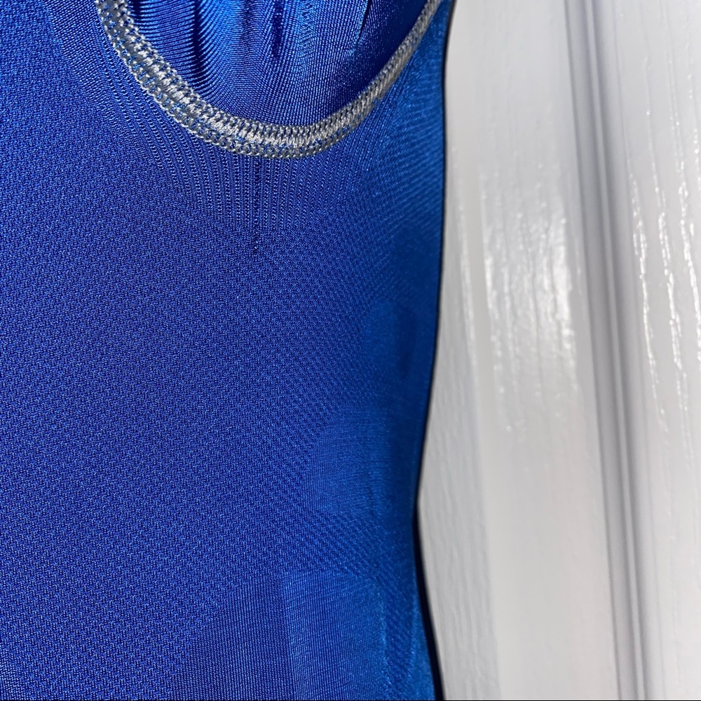 Nike Pro Blue Long Sleeve Top - Picture 10 of 12